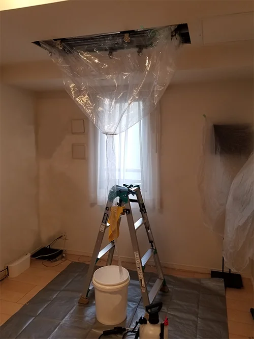 天井埋込エアコンの作業イメージ